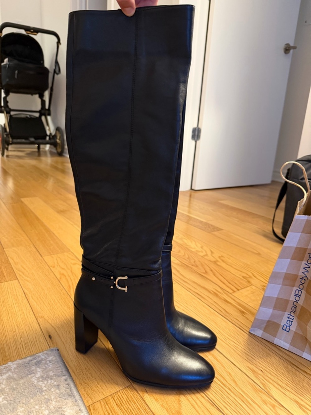 Zara Women’s Black Leather Knee-High Block Heel Boots
